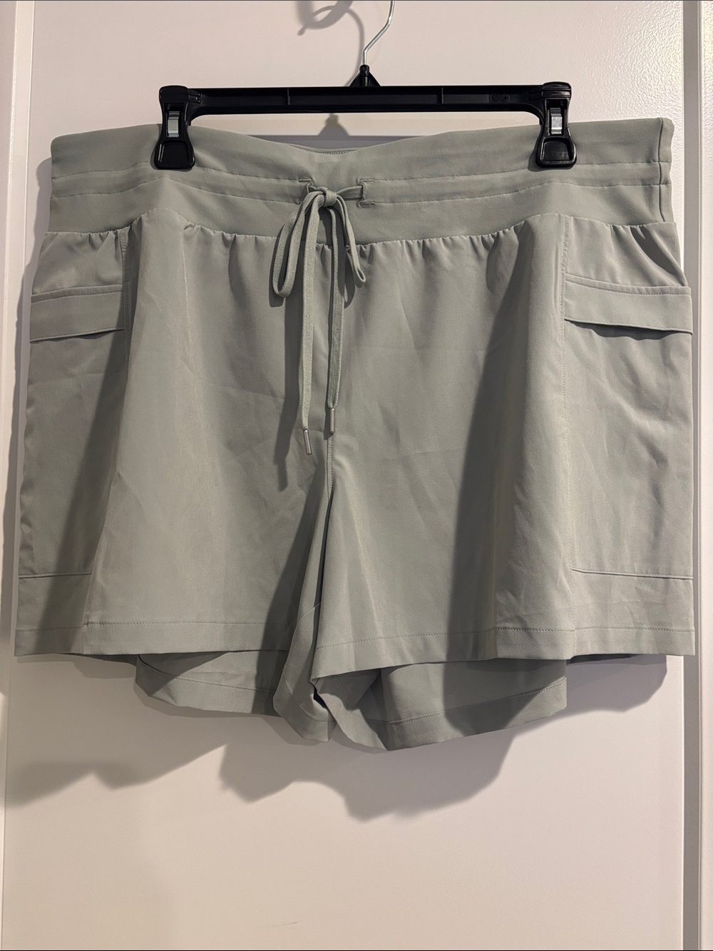 Calia Women’s Journey Collection Mid-Rise Shorts XL